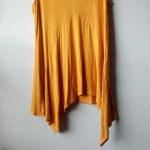 Joseph A. Asymmetrical Top - Picture 2 of 9